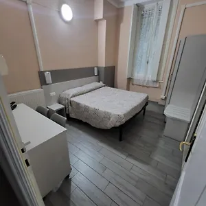 Hotel Barone, Genoa